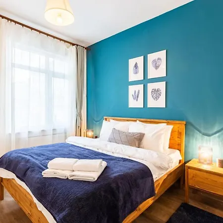 Apartment Sleek Flat With Great Location In Tesvikiye