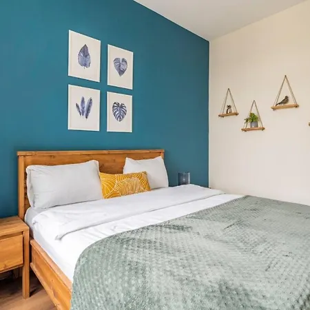 Sleek Flat With Great Location In Tesvikiye Apartment Istanbul